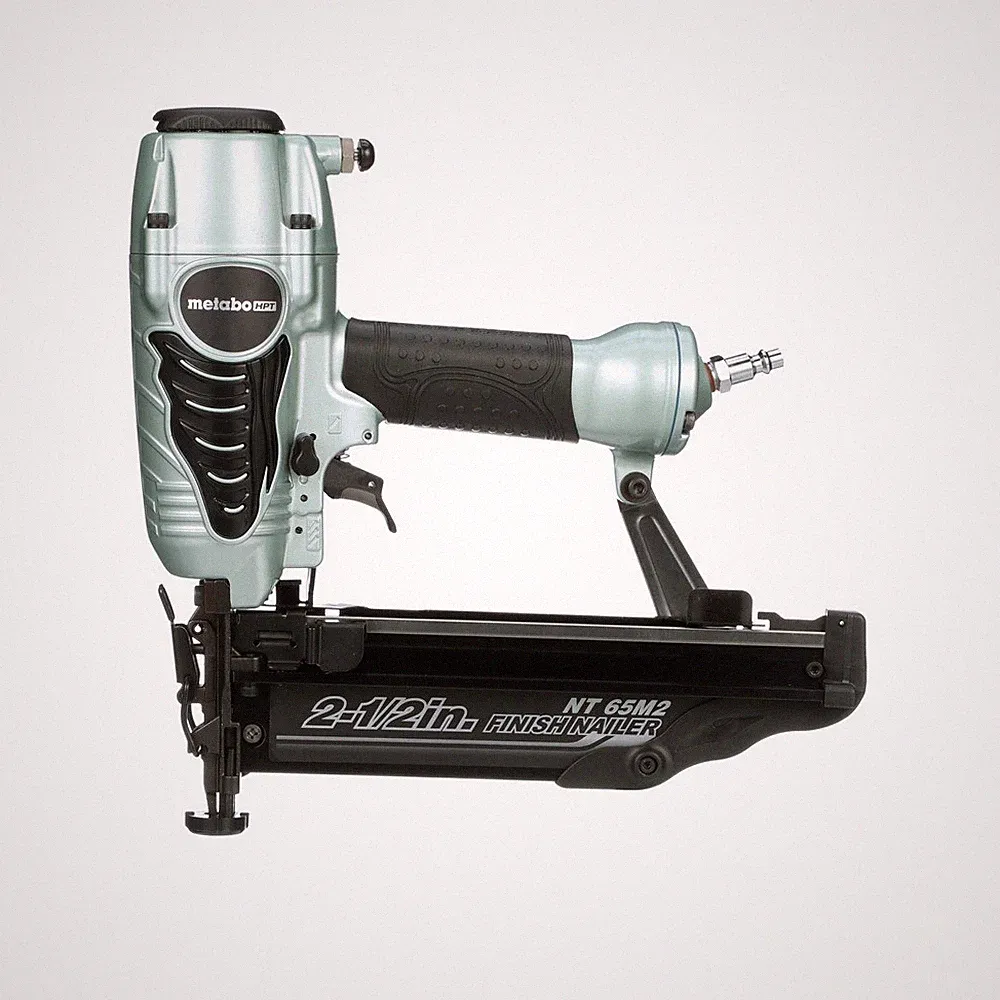 Metabo HPT NT65M2SM 16-Ga 2-1/2" Finish Nailer w/ Air Duster New